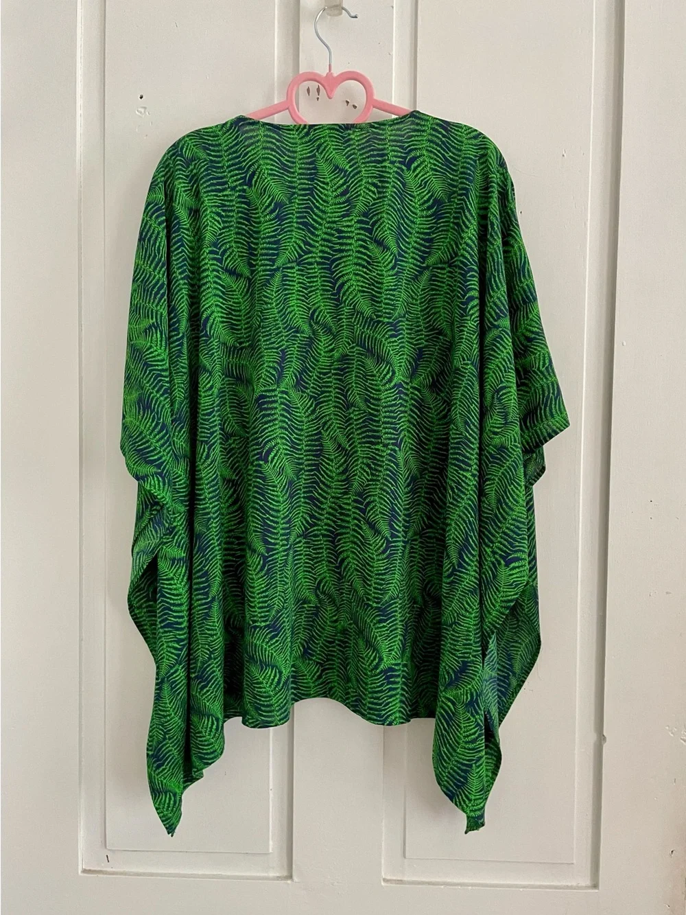 Michael Kors Green Fern-Print V-Neck Top with Ring Detail